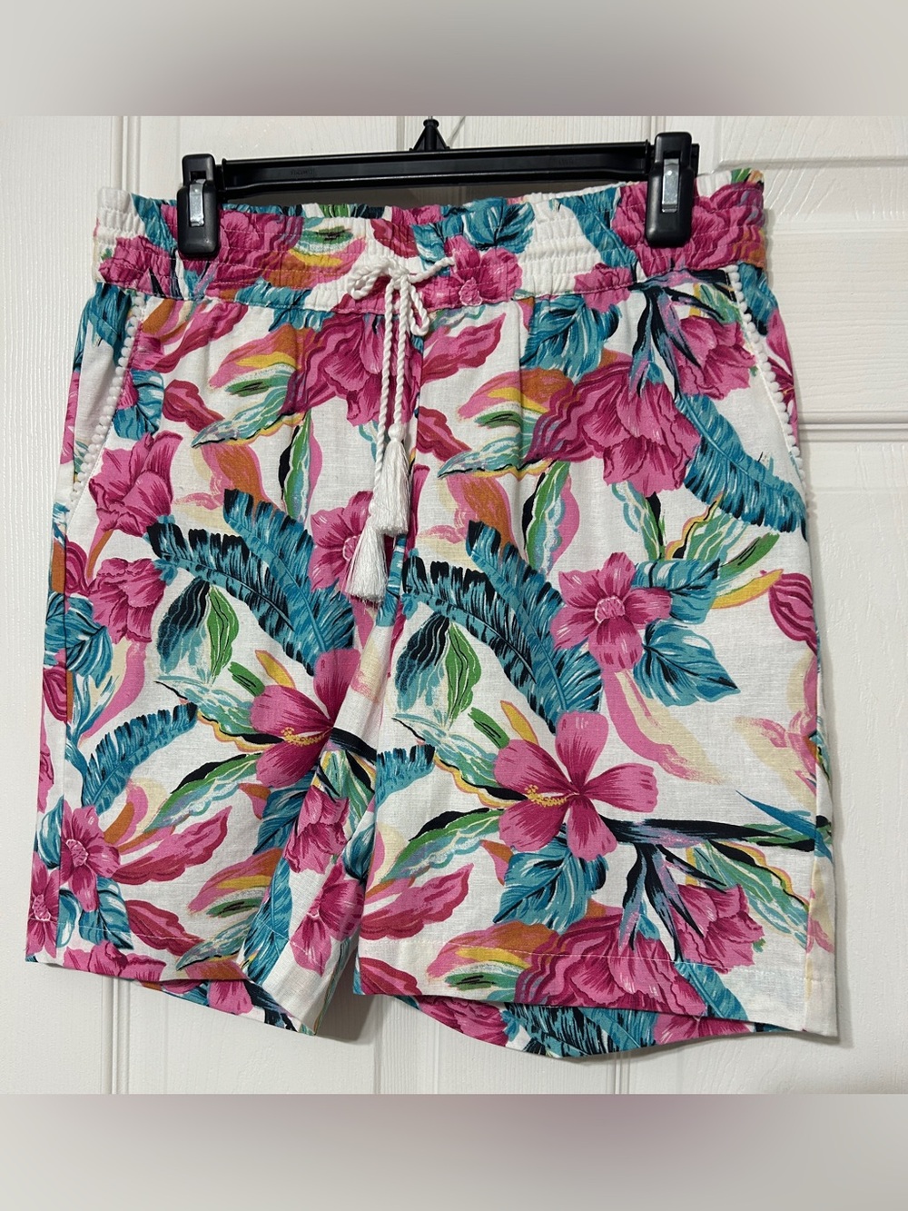 Stella Parker Island Collection Linen Pull On Shorts Tropical Floral NWT Size S